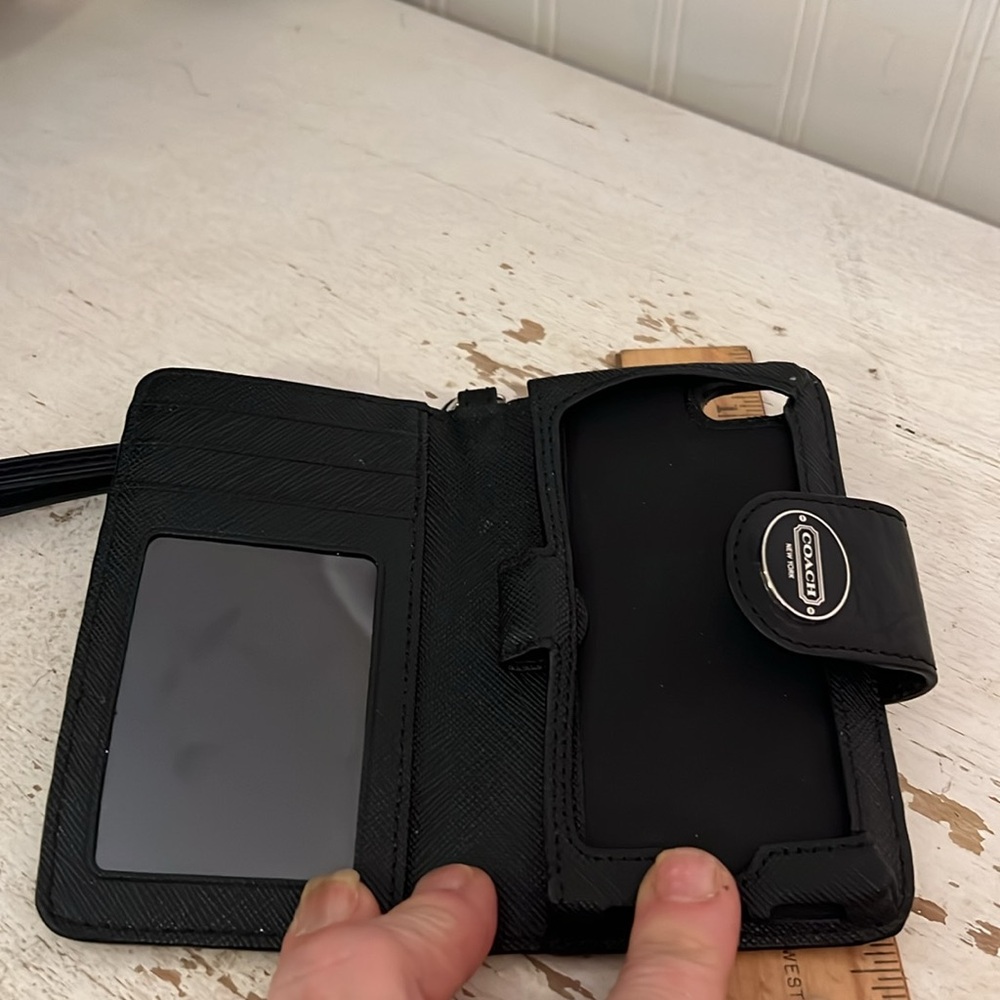 Coach cell phone case - Picture 5 of 5